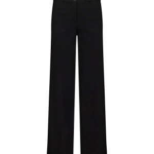 FQSOLVEJ-PANTS SHORT Svart